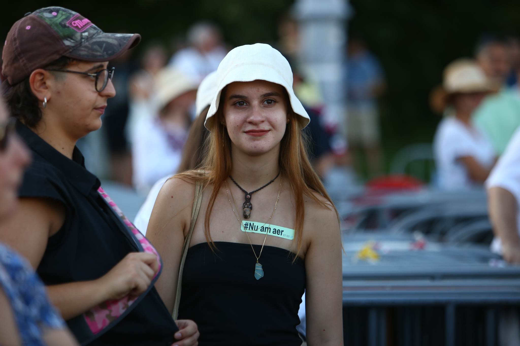 „Sistemul nu ne poate anestezia pe toți”. Protest în Piața Victoriei pentru Alexandra Ivanov, gravida care a murit la Spitalul Botoșani