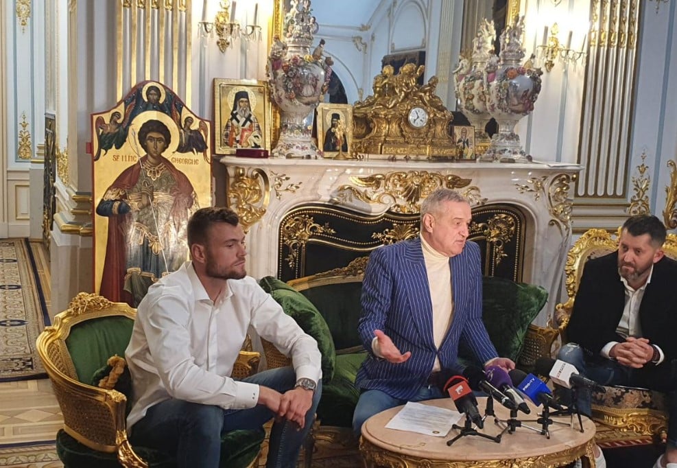 Imagini din palatul lui Gigi Becali. Cum arată în interior imobilul pentru care a plătit 7 milioane de euro