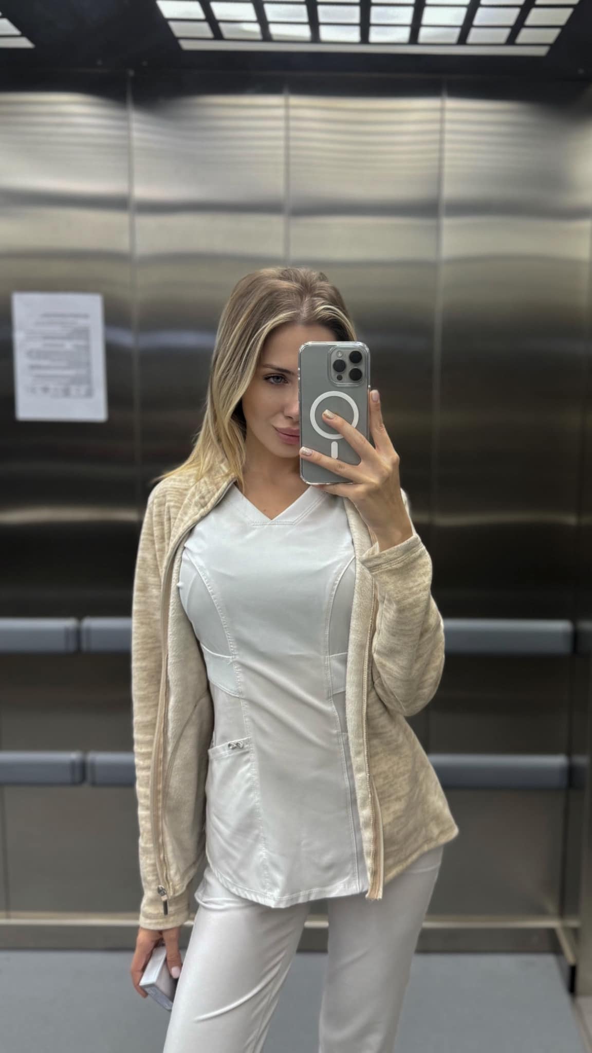 Răzvan Miheț nu își mai ascunde relația. Fostul soț al Oanei Matache, primele imagini cu noua iubită