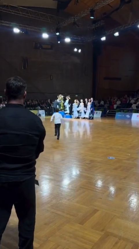 Rareș Cojoc, imagini emoționante la German Open Championships. Dansatorul a fost îmbrățișat pe podium de fiul său