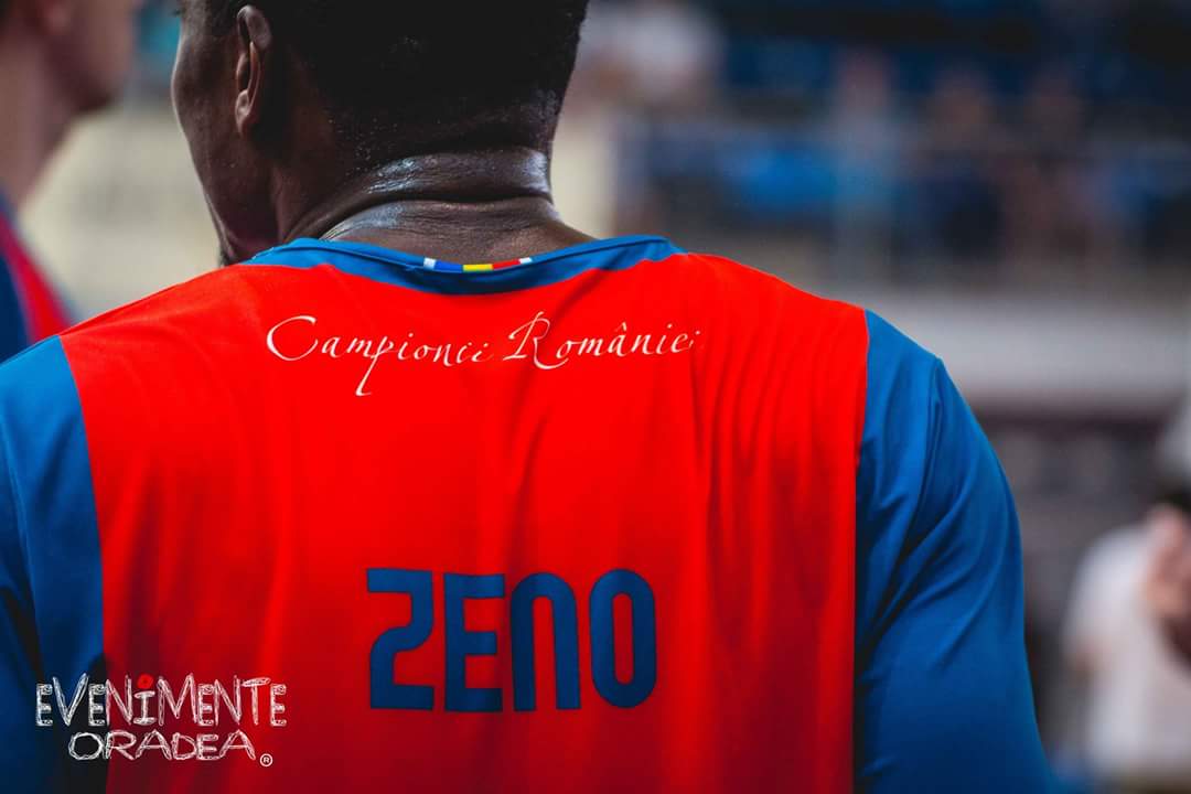 Martin Zeno e de neoprit pe drumul spre un nou titlu cu CSM Oradea! Ce motto are, care e ”slăbiciunea” lui și cum e să stai departe de copilul tău | EXCLUSIV&FOTO