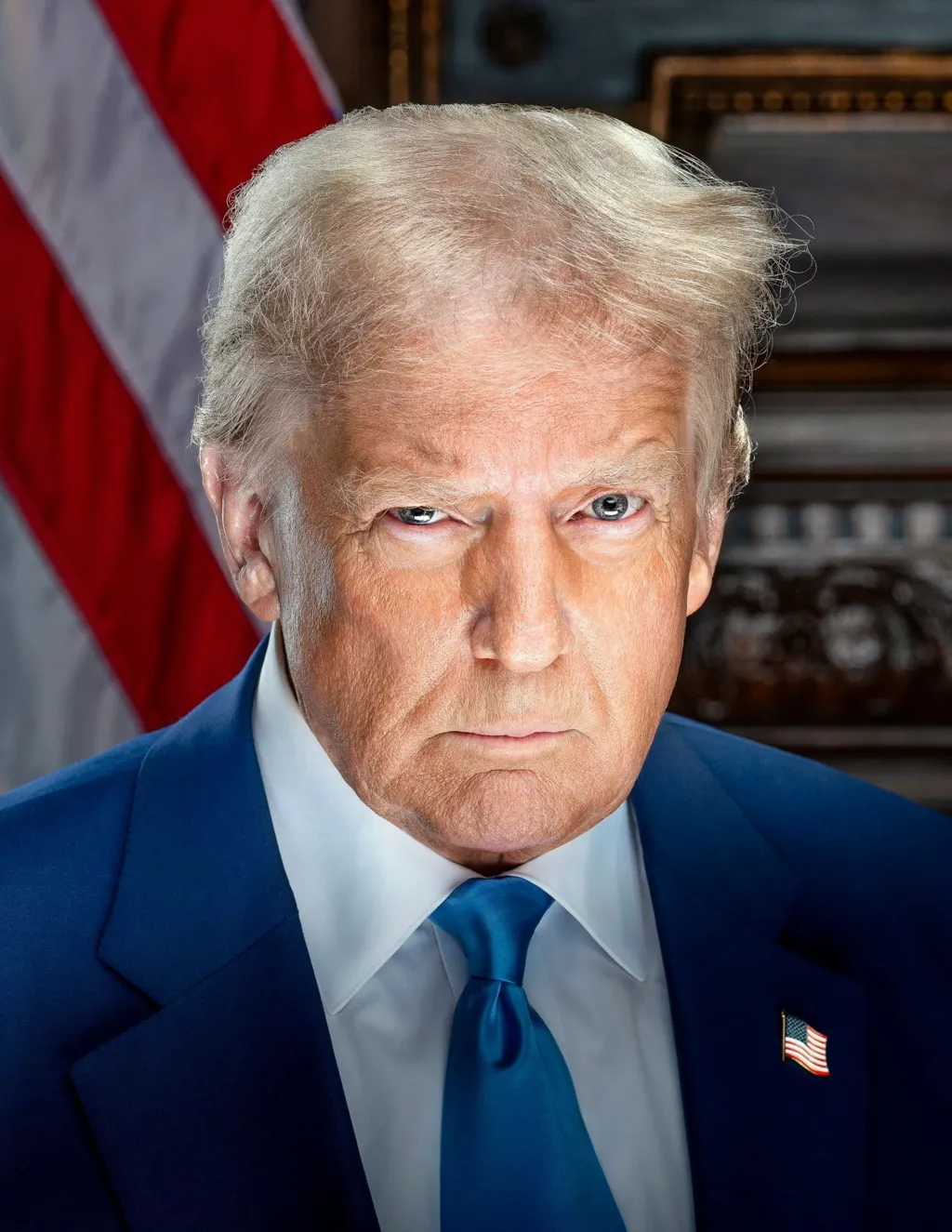 Noul portret oficial al lui Donald Trump seamănă cu fotografia făcută când președintele ales a fost la închisoare