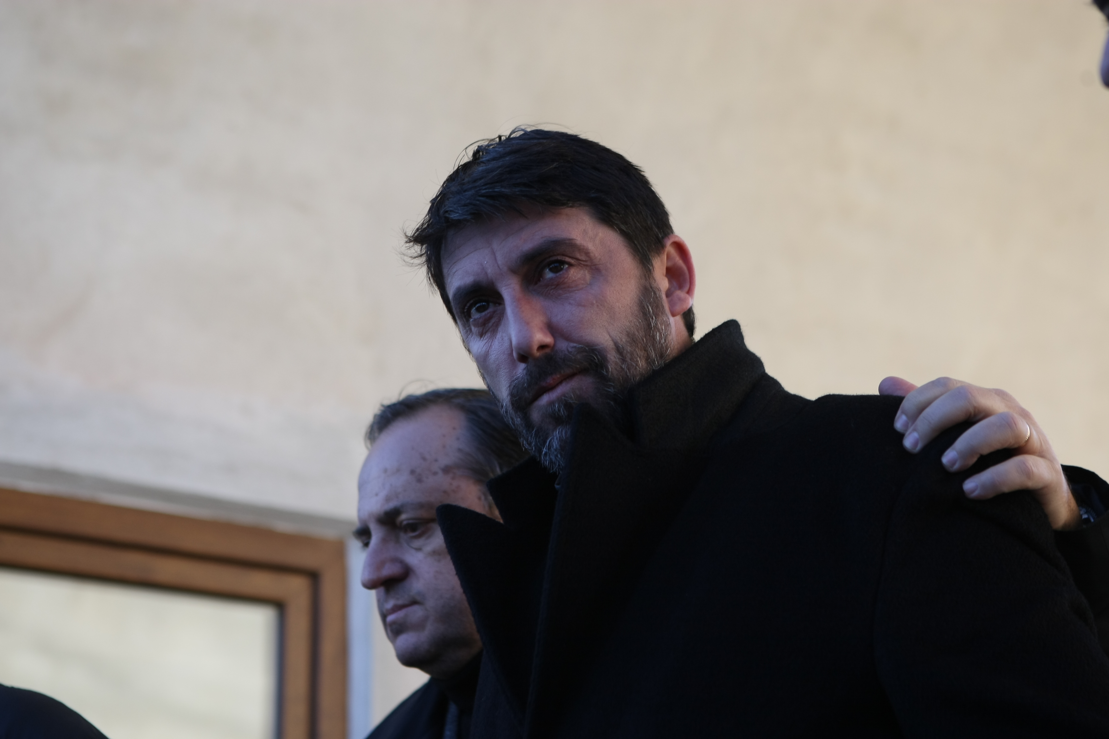 Daniel Prodan a fost înmormântat, azi, la cimitirul Sf. Ilie din Voluntari. Promisiune în lacrimi făcută de Gică Popescu: ”Îți vom îndeplini visul” | GALERIE FOTO