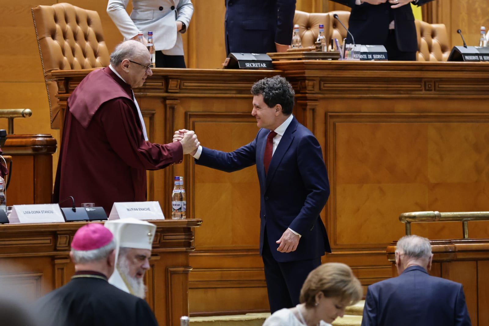 Nicușor Dan, atenționat de Alexandru Ciucu. Ce îi recomandă creatorul de modă președintelui: „Să nu lase impresia de indiferență”