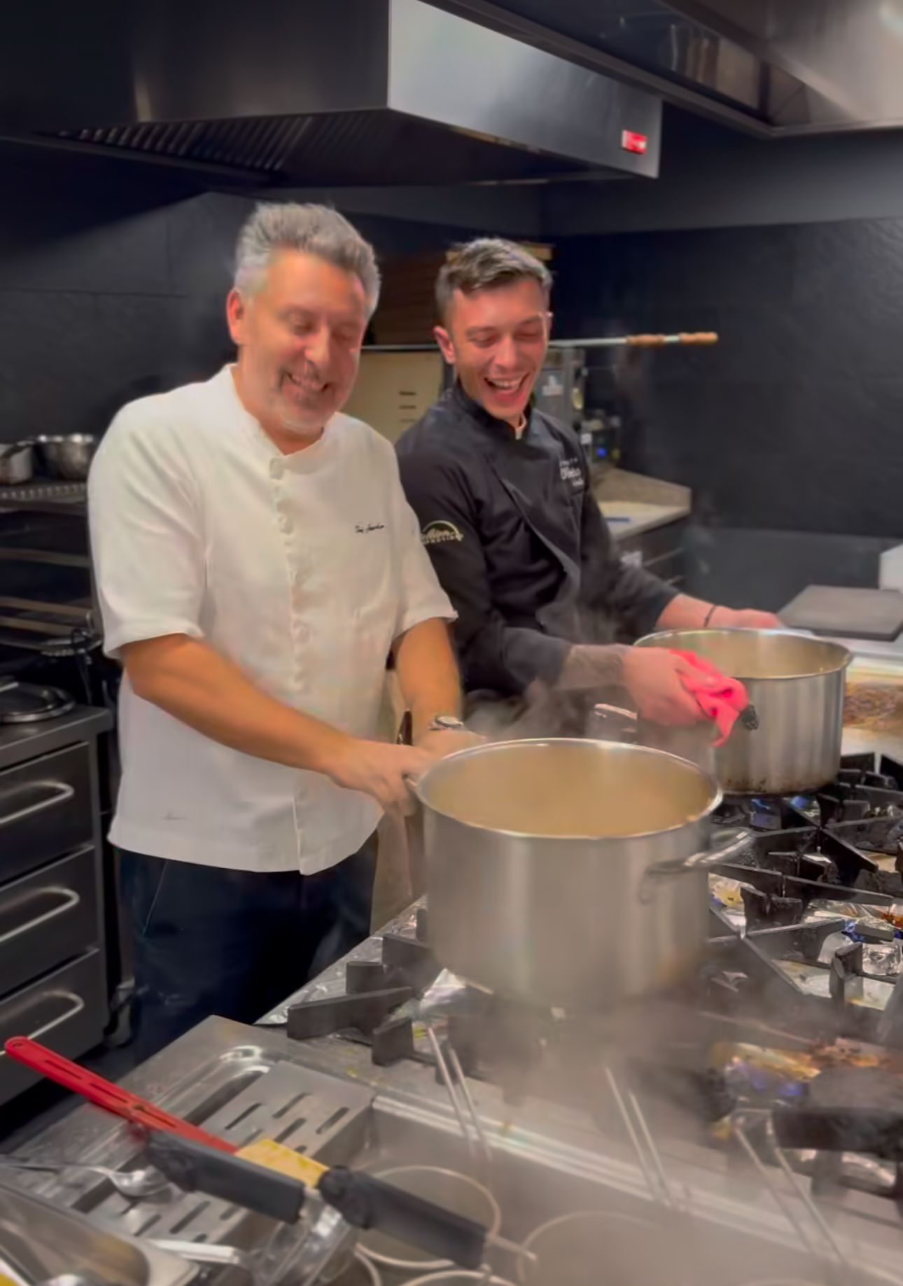 Michele Răduță, finalistul „Chefi la cuțite” sezonul 14, s-a angajat la restaurantul lui Alexandru Sautner: „Am primit o oportunitate extraordinară”