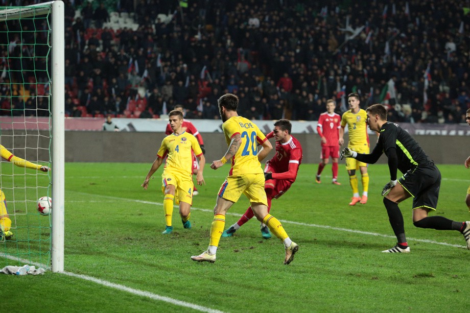 Rusia - România 1-0. Ce păcăleală! Christoph Daum a jucat la egal, dar a pierdut în ultima secundă. Din ofsaid! | LIVEBLOG