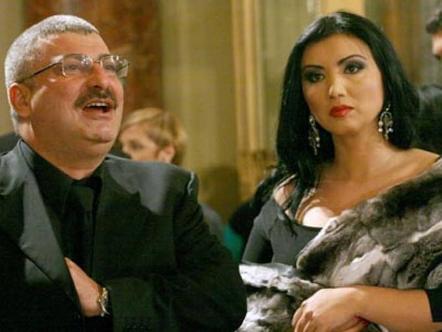 Copiii lui Silviu Prigoană nu vor să se întoarcă la mama lor, după decesul tatălui. Adriana Bahmuțeanu, cu poliția la casa fostului soț