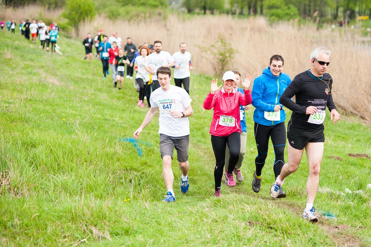 Peste 2.800 de oameni au luat parte la ZIUA B şi la RUNFEST, în pădurea Cernica / GALERIE FOTO   