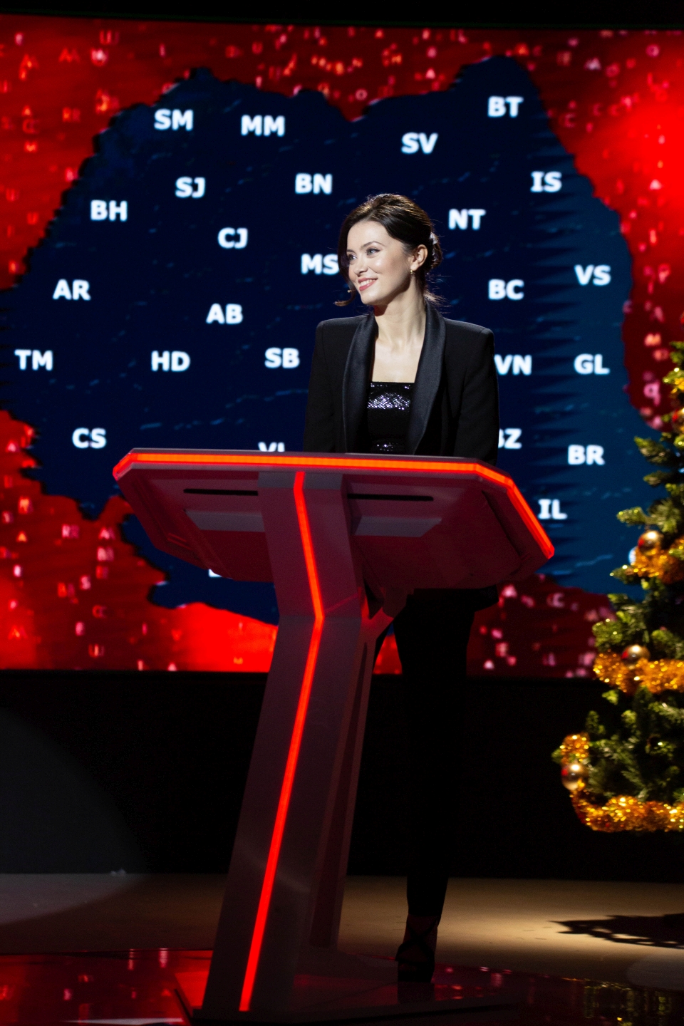 Ediții speciale la „Câștigă România”, emisiunea lui Virgil Ianțu de la TVR 1. Maria Buză, Anca Dumitra și Adrian Despot sunt invitații lui