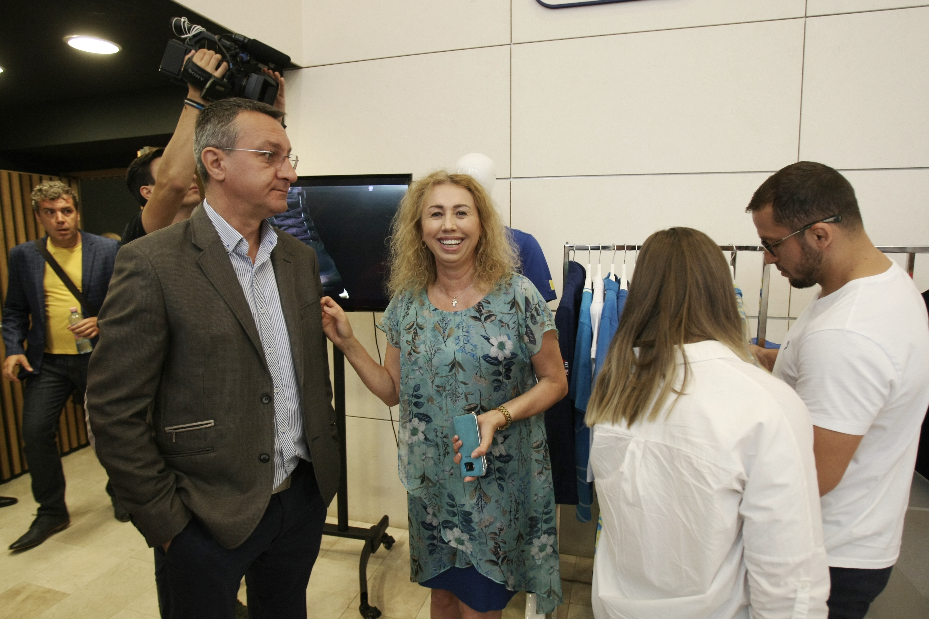 Președintele COSR, Mihai Covaliu, este mulțumit de noul echipament al olimpicilor: ”Dacă firma Peak e bună pentru NBA, e bună și pentru România”