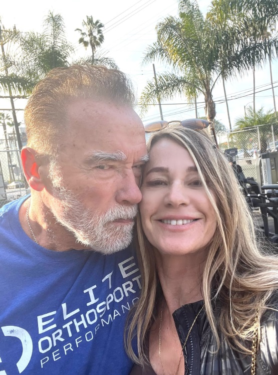 Nadia Comăneci, întâlnire cu Arnold Schwarzenegger la sală. Cum arată actorul la 75 de ani