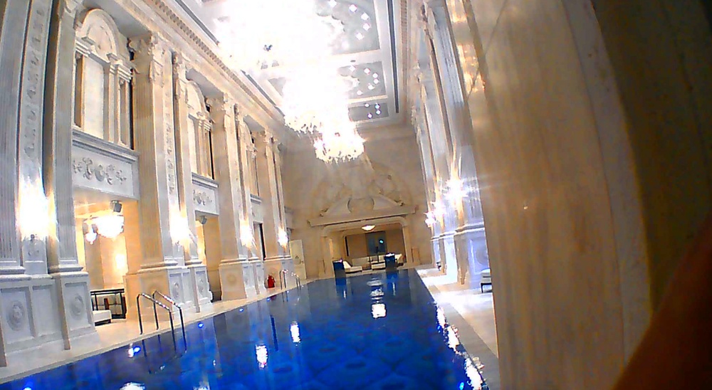 Filmare cu camera ascunsă în „palatul de un miliard de euro al lui Putin”. Dezvăluiri „din interiorul celei mai secrete și bine păzite clădiri”