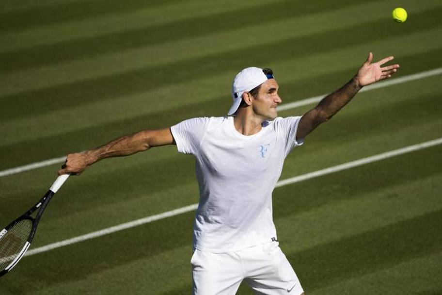 Roger Federer i-a adus la antrenament pe gemenii Leo și Lenny. Elvețianul a renunțat la Nike / GALERIE FOTO