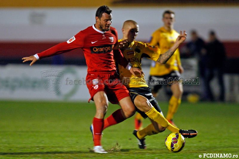 Dinamo - Elfsborg 3-1. Succes pe final. Naumovski a parat un 11 m! / GALERIE FOTO