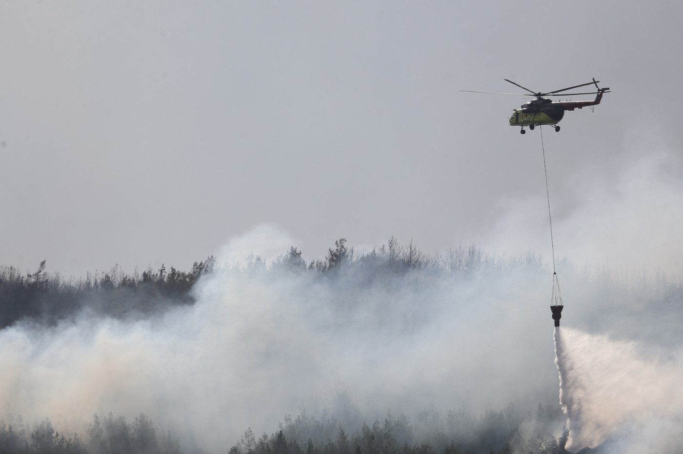 Incendiu puternic și secetă în Turcia. Sute de persoane, evacuate de urgență din provincia Canakkale