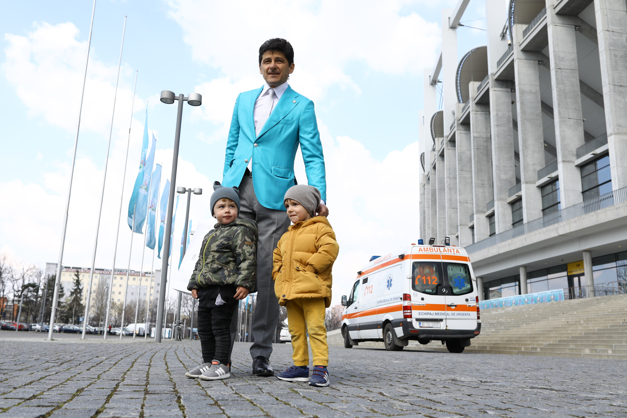 Trofeul CE 2020, la București. Cupa ”Henri Delaunay” a fost la Arena Națională. Sâmbătă, la Mega Mall | GALERIE FOTO&VIDEO