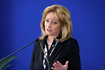 A fideszes Ferencz Orsolya szerint Nagy Márton teljesítménye nulla volt, Lázár János pedig hiteltelen, amikor a luxizókat bírálja