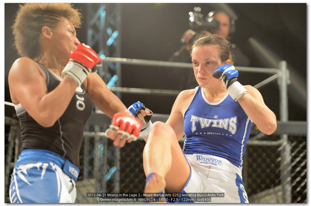 Annalisa ”NO FEAR” Bucci vine la Superkombat Ploiești să o bată pe Cristiana Stancu / FOTO&VIDEO