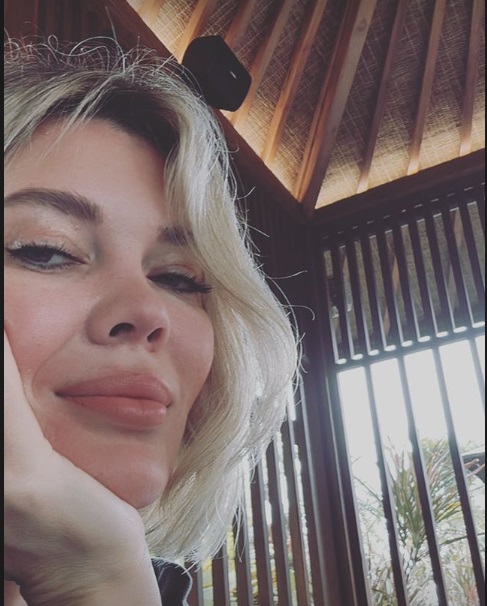 Smiley și Gina Pistol au plecat în Bali. Cu ce se ocupă acolo vedeta: „El este într-o tabără de muzică, iar eu vreau să fiu spontană”