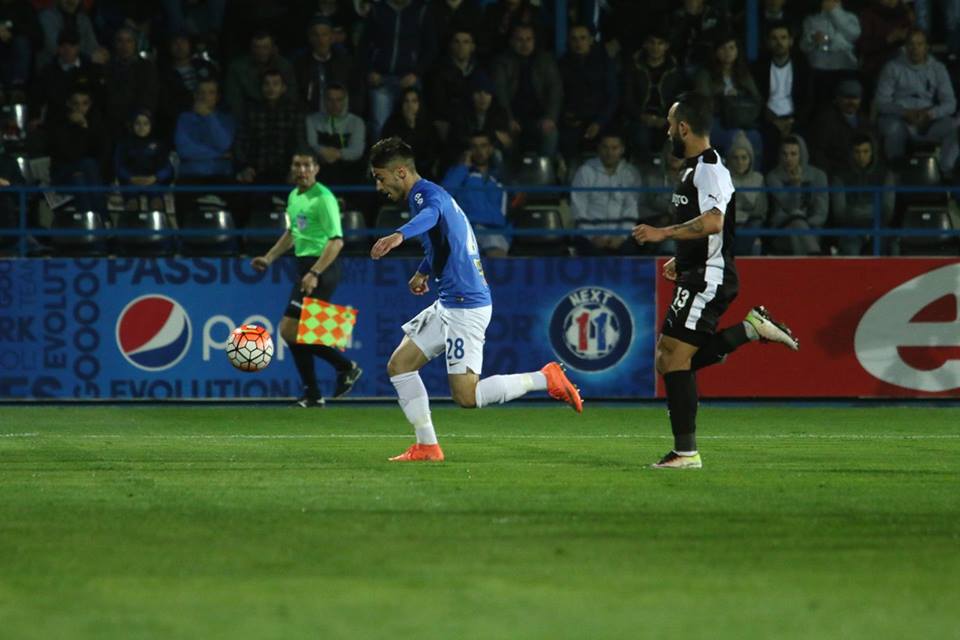 Liga I, play-off, etapa a 6-a: Viitorul - Astra 1-3. Liderul a defilat! Au punctat Boudjemaa, Găman și Alibec, respectiv tânărul Ciobanu. Gazdele, în 10! VIDEO