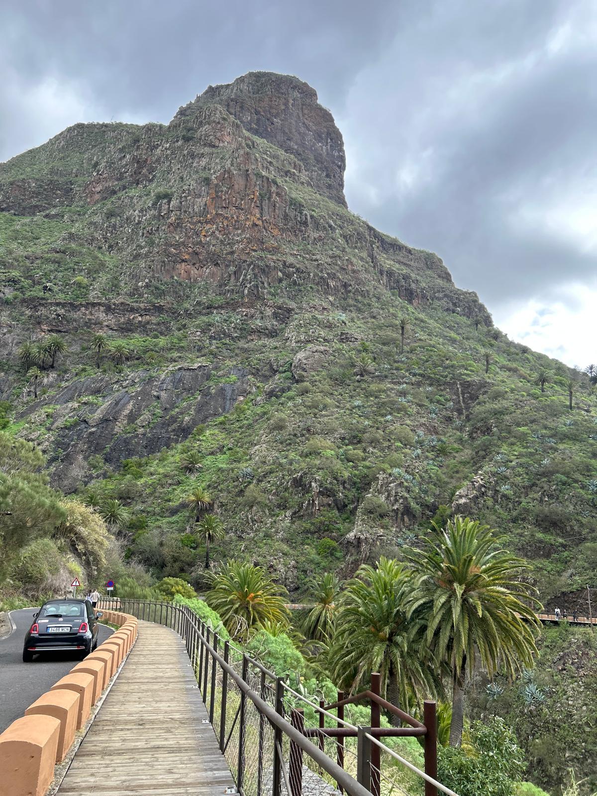 Ce înseamnă „dramatic scene mountain”. Cum ajungi la Masca, satul uitat din Tenerife