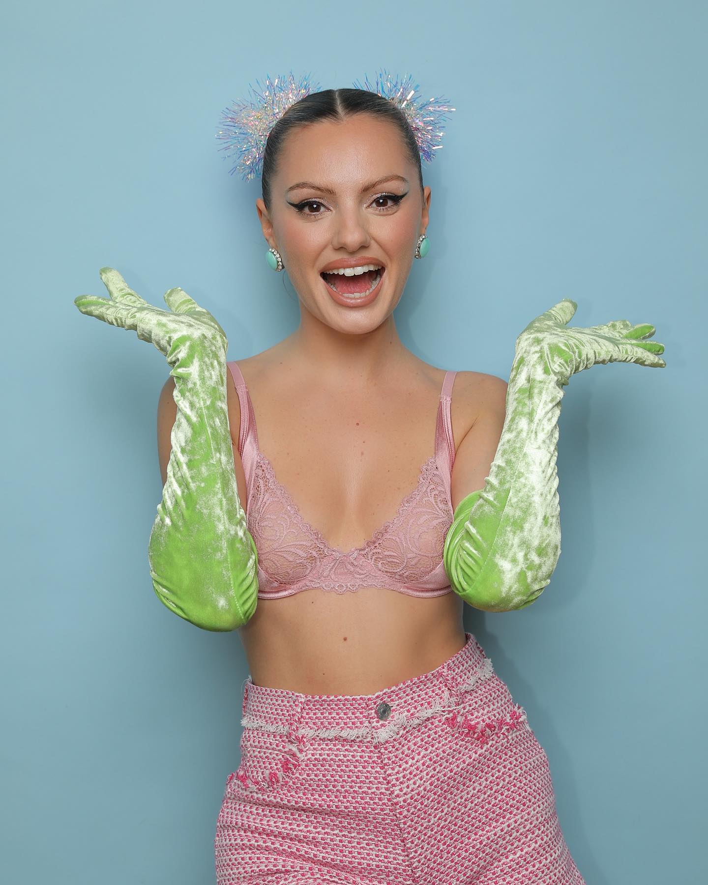 Alexandra Stan, revoltată după ce un bărbat căsătorit i-a propus să fie amanta lui: „Să-ți fie rușine!”