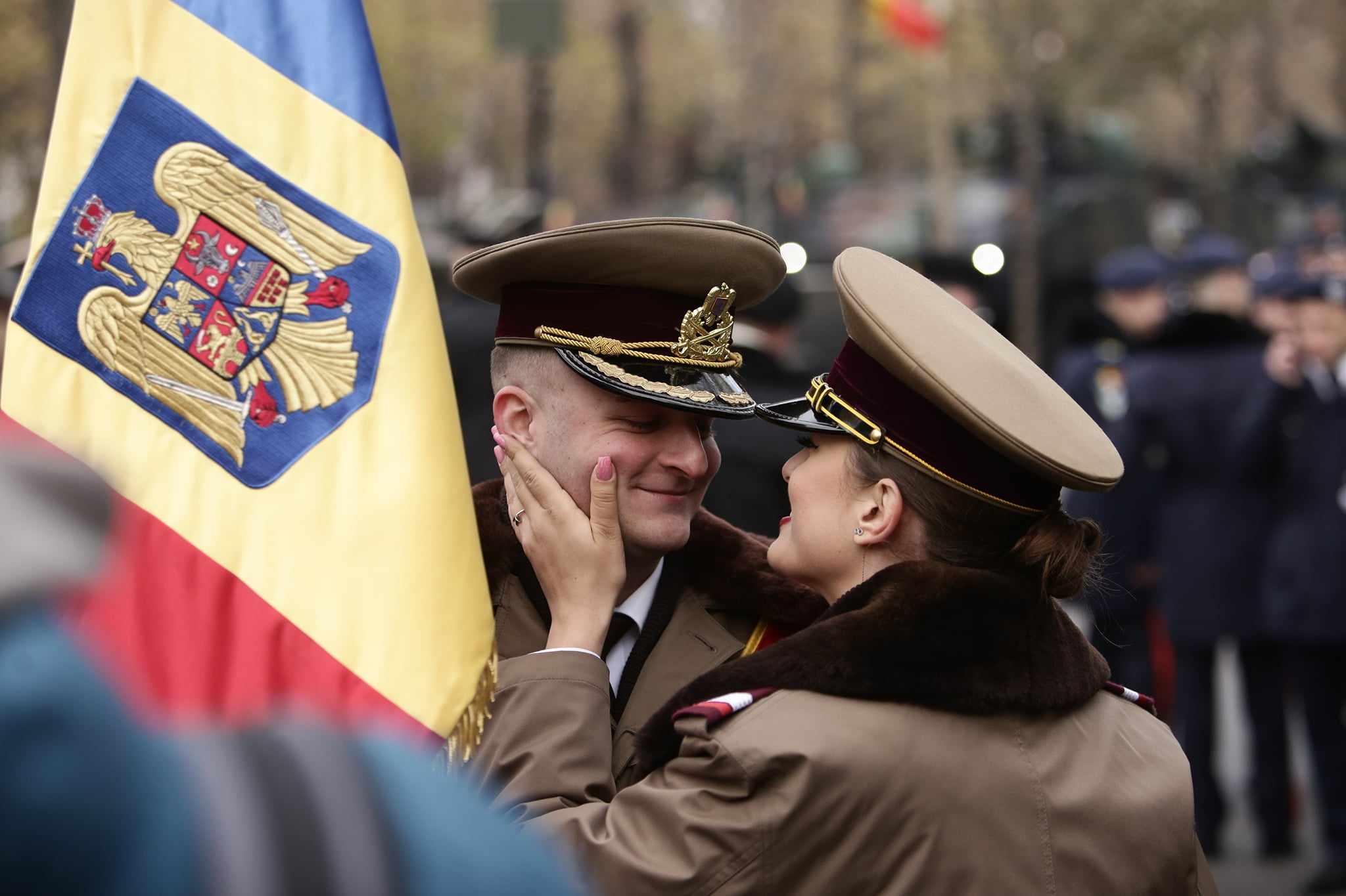 Parada de 1 decembrie 2023 din București. Peste 2.400 de militari, avioane F-16 și Eurofighter au defilat în fața a circa 100.000 de persoane