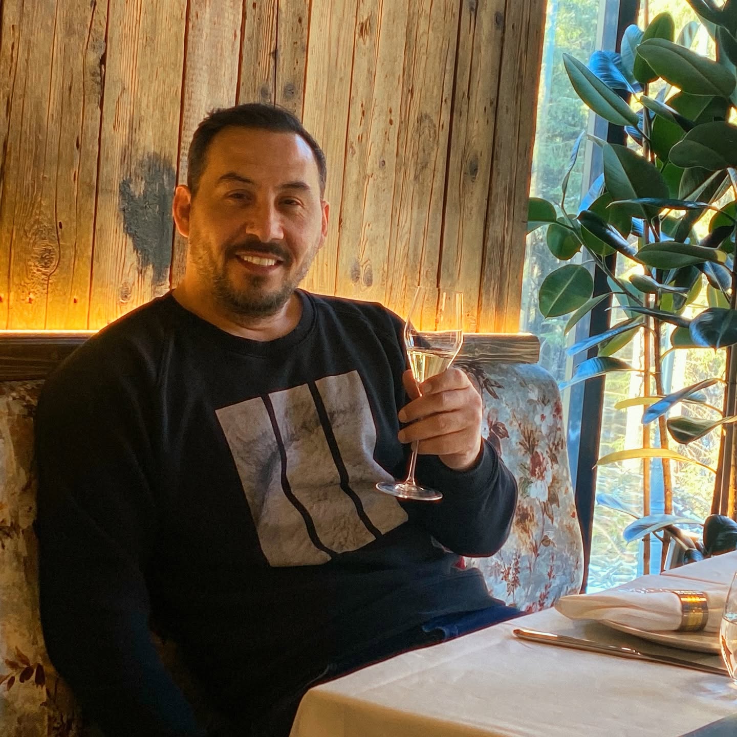 Ce se întâmplă cu fetele lui Ștefan Stan, la 3 ani de la divorțul de mama lor. „Dacă ai cunoaște-o pe Simona, ai înțelege. Nu găsim cale de mijloc”