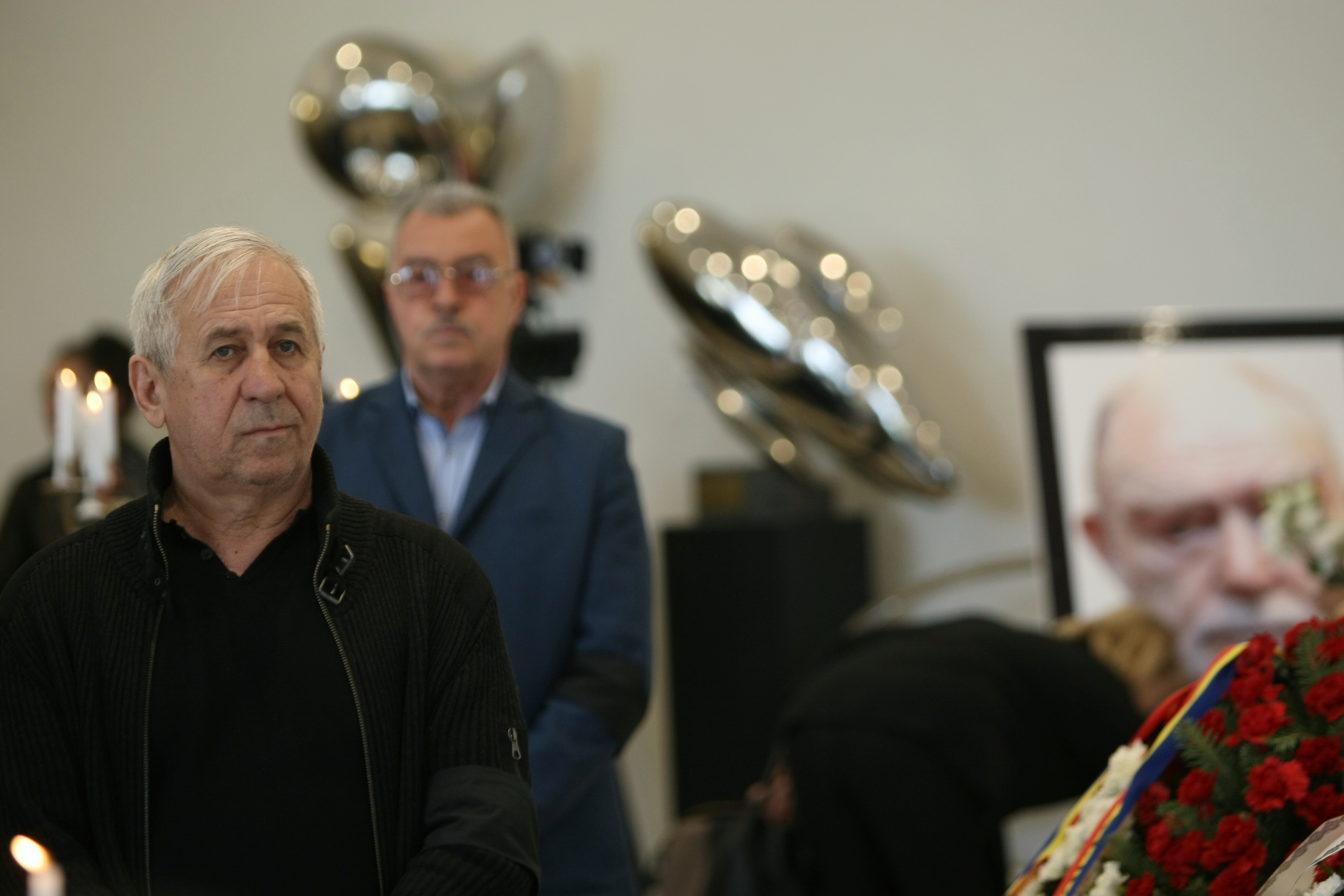 Ziua cea mai neagră a cinematografiei românești | Artiștii, în lacrimi la căpătâiul lui Mircea Albulescu!