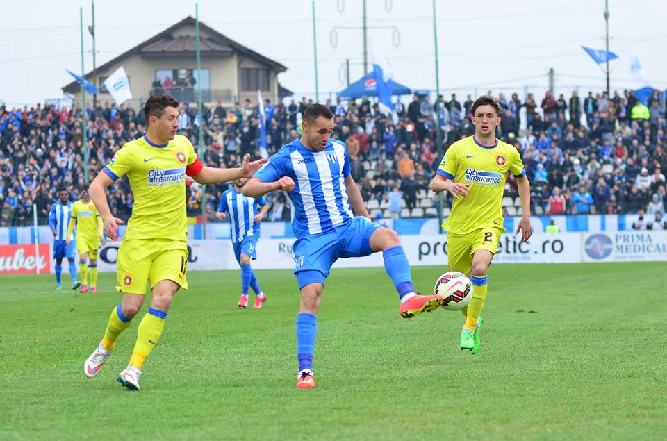 CSU CRAIOVA - STEAUA 0-0. AutoBAZA pe arbitru! / FOTO&VIDEO