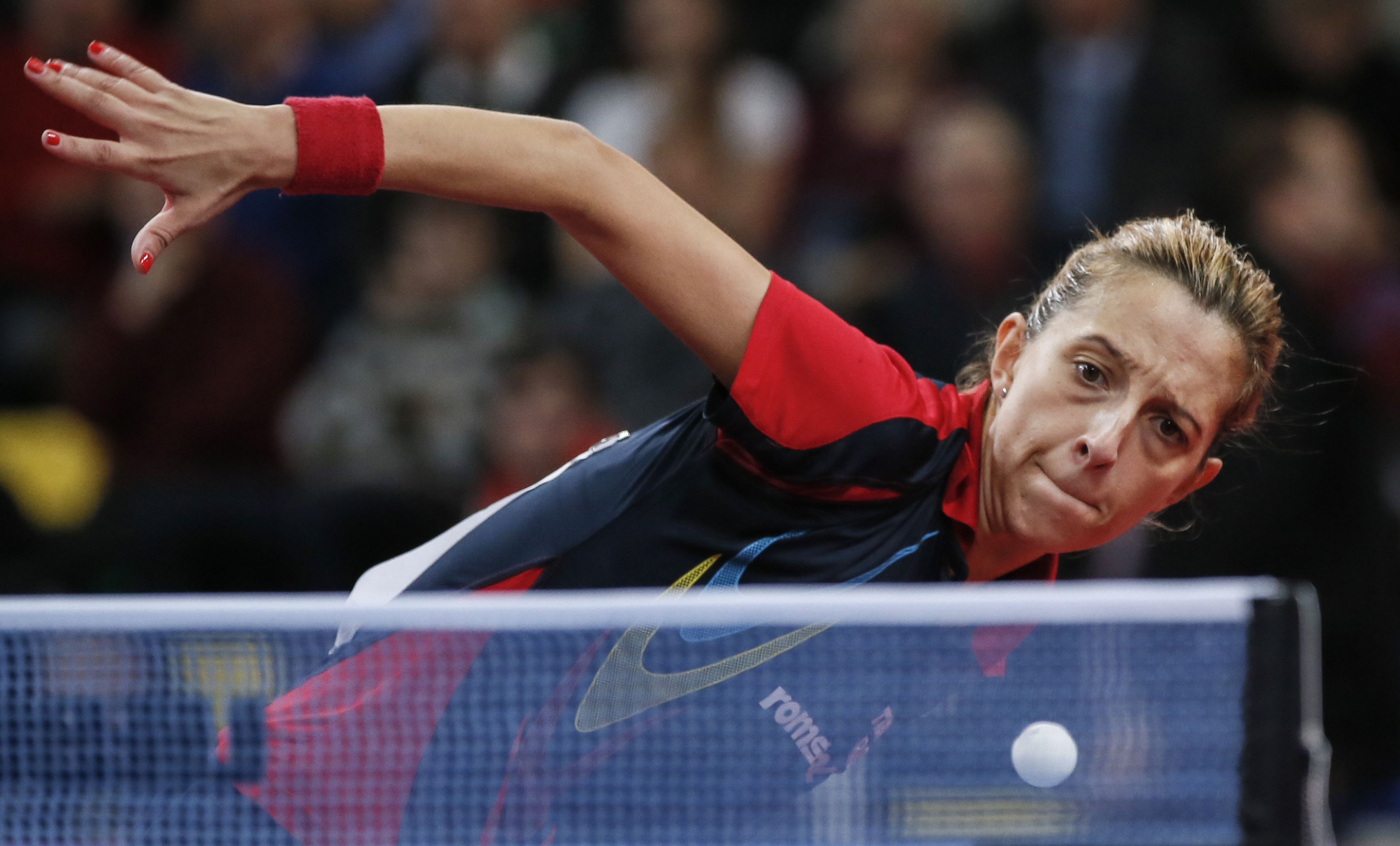 Eliza Samara a fost timidă, dar s-a tratat și a ajuns mare sportivă. Terapie cu medalii! ^Antrenorii săi vorbesc despre lungul drum al ”reginei” de la tenis de masă de la tulburările de vorbire din copilărie și emoțiile nestăvilite la titlul continental