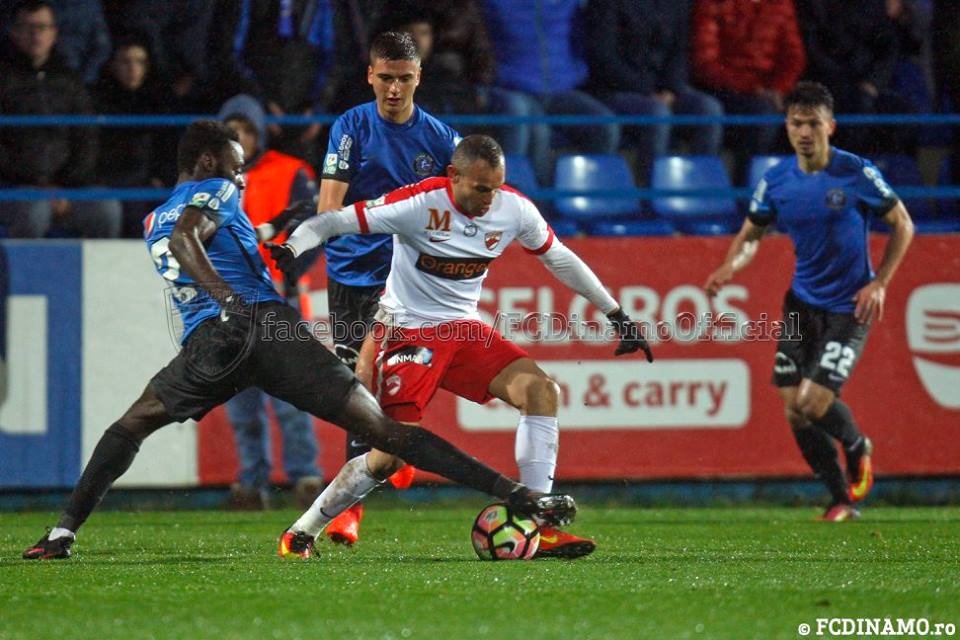 Liga 1, play-off, prima etapă: FC Viitorul - Dinamo Bucureşti 0-0. Reacţia lui Contra / VIDEO