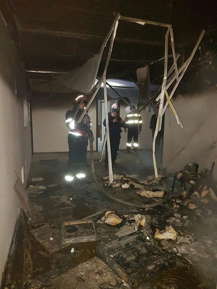 Incendiu la un hotel din Eforie. 15 persoane au fost evacuate FOTO&VIDEO