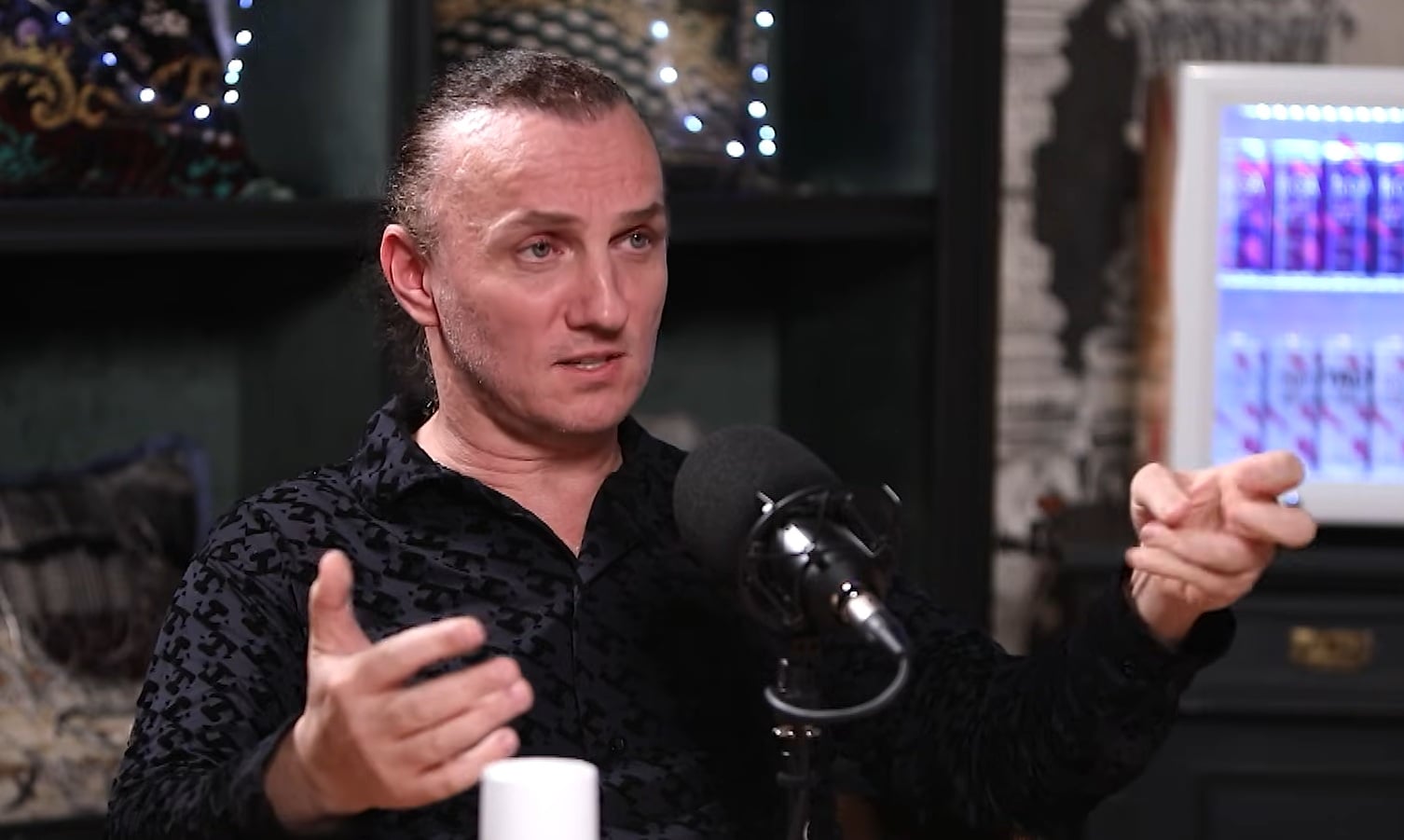 Mihai Trăistariu o atacă pe Rux după ce tânăra l-a pus la zid: „Face bani din vizualizări. A decupat ce i-a convenit”