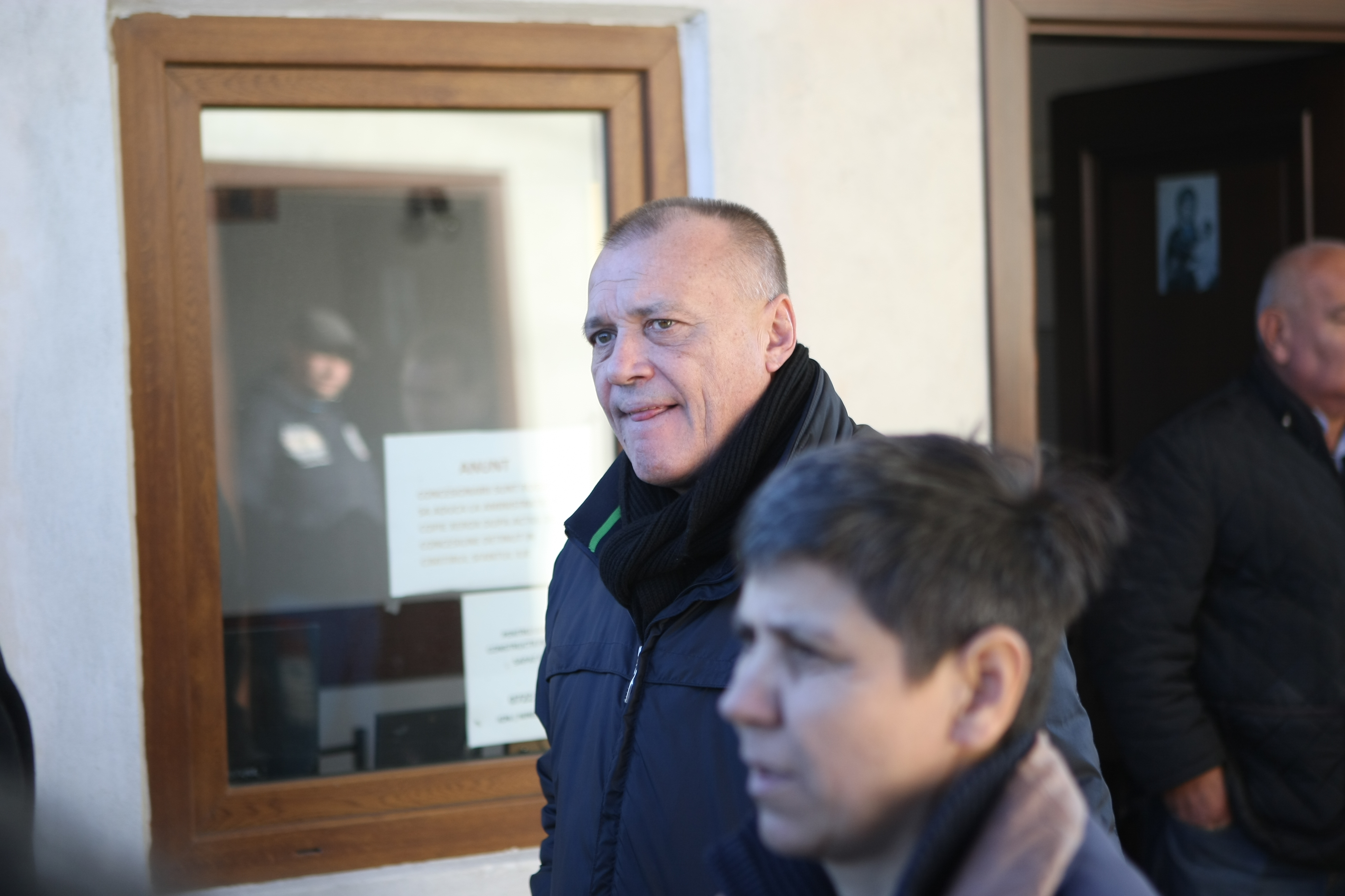 Daniel Prodan a fost înmormântat, azi, la cimitirul Sf. Ilie din Voluntari. Promisiune în lacrimi făcută de Gică Popescu: ”Îți vom îndeplini visul” | GALERIE FOTO