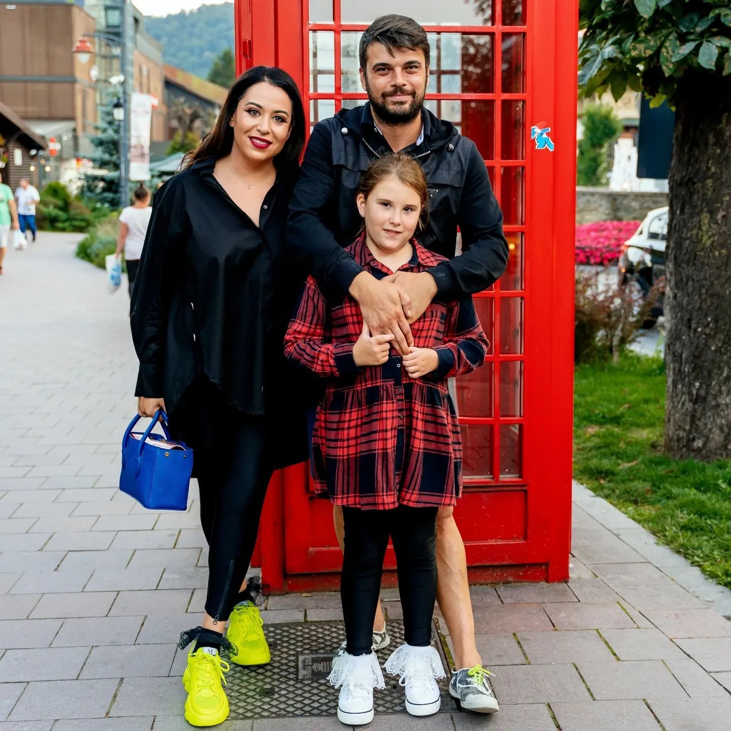 Marius Elisei își aniversează astăzi ziua de naștere. Oana Roman l-a surprins cu un mesaj de dragoste, însă el a făcut un anunț neașteptat
