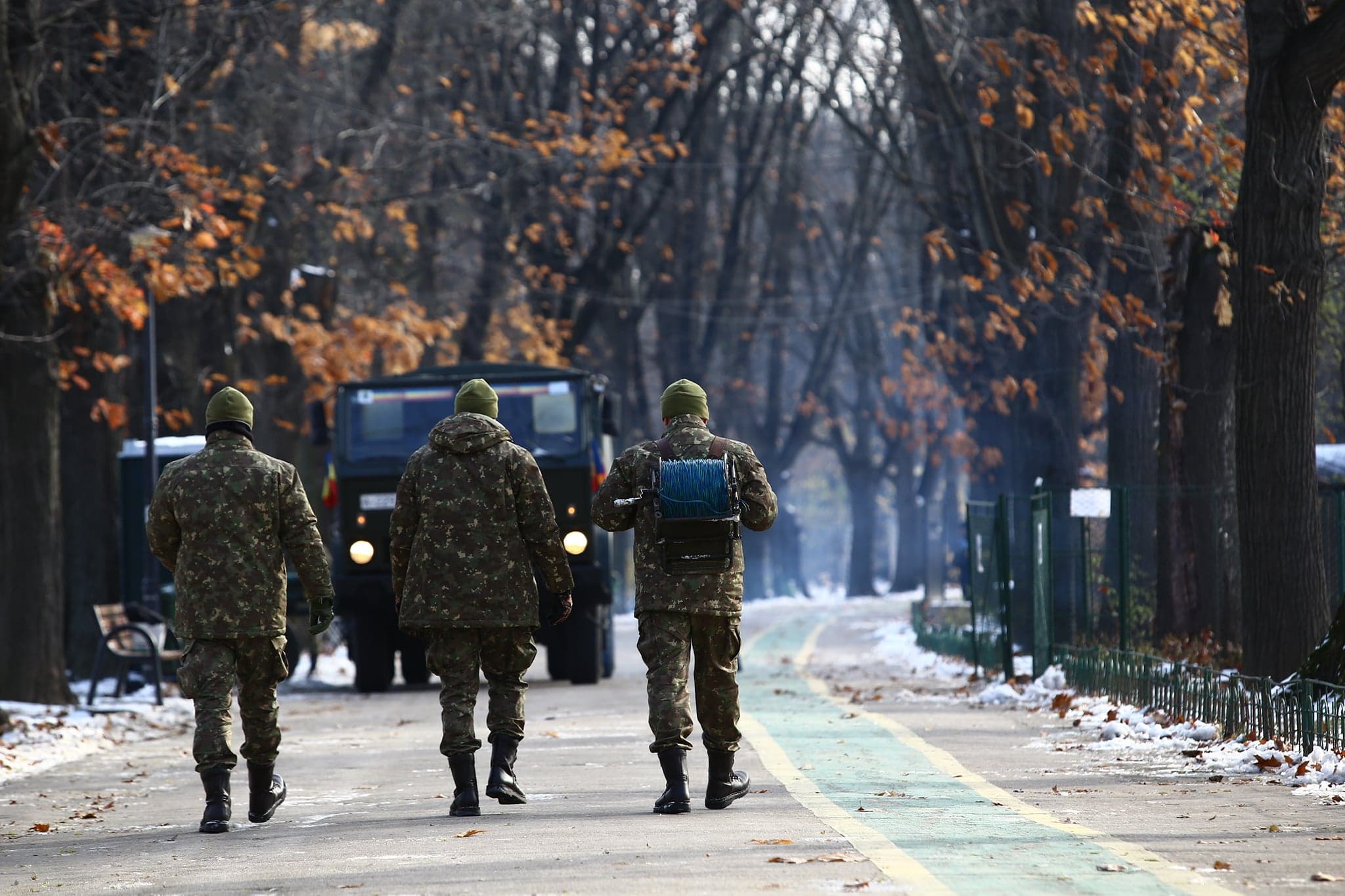 FOTO | Pregătiri la minus 6 grade Celsius pentru Parada Militară de 1 Decembrie