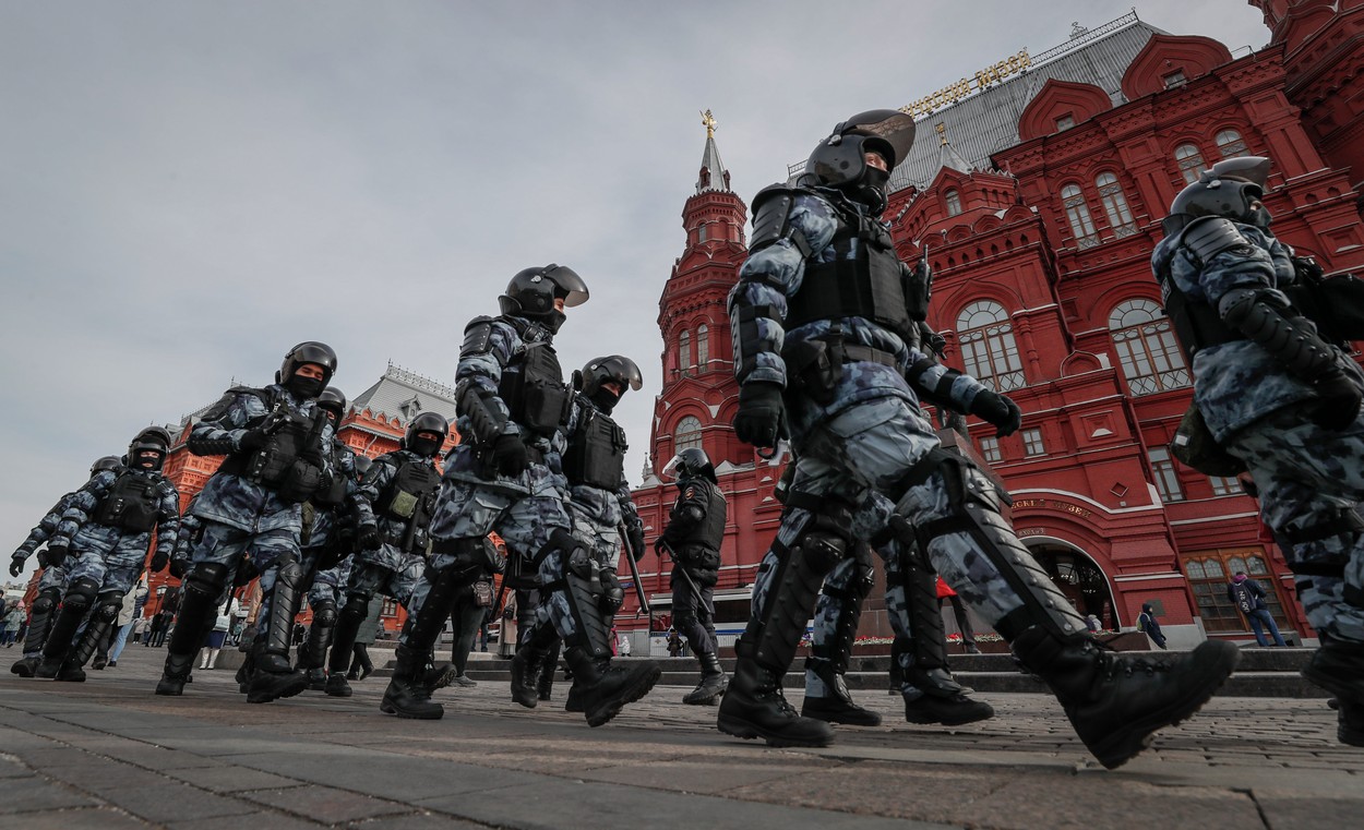 Peste 4.000 de arestări la protestele din Rusia față de invazia lui Putin în Ucraina. „Fără război” au strigat oamenii la Moscova