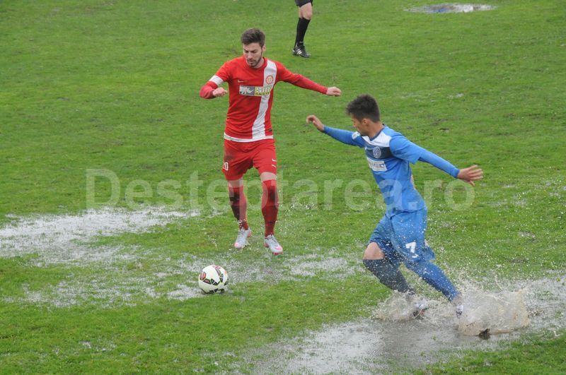 Liga 2, play-off. Rezultat cu iz de pariuri în Seria I: 0-2 pauză, 2-2 final. Programul complet