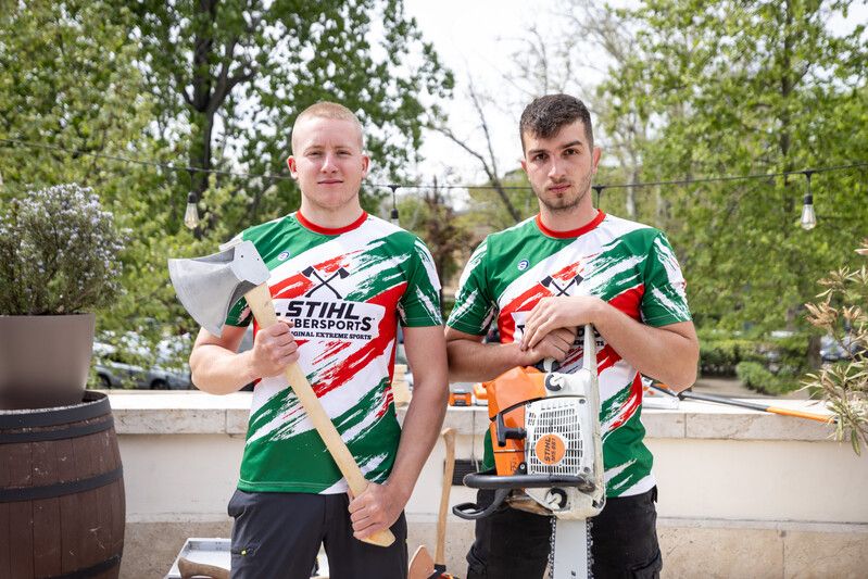 Elképesztő erő és látvány Budapesten: női sportolók is fejszét ragadnak a világbajnokságon (x)