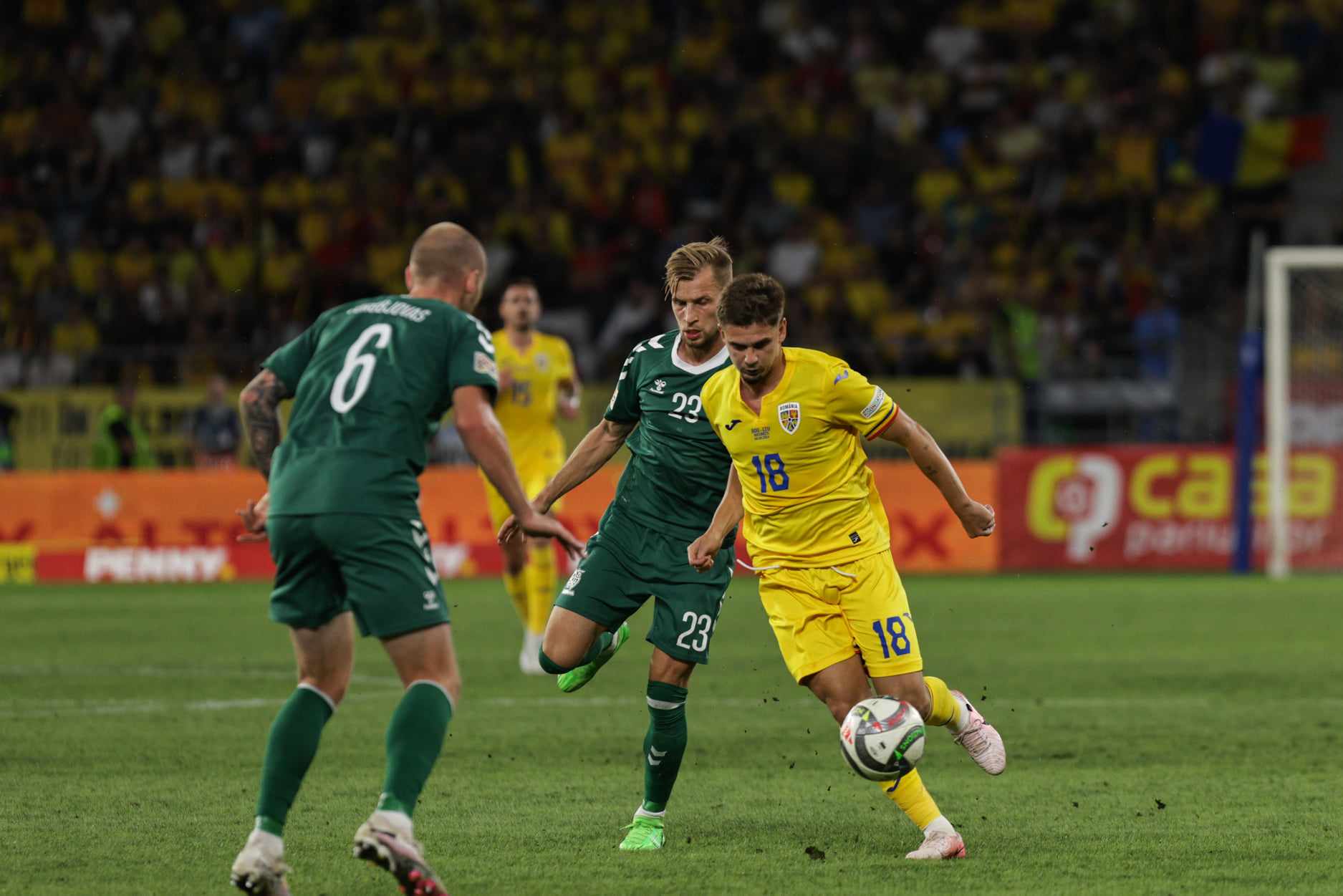 România - Lituania 3-1, în Liga Națiunilor. Schimbările lui Mircea Lucescu au adus victoria. VAR ne-a salvat de două ori
