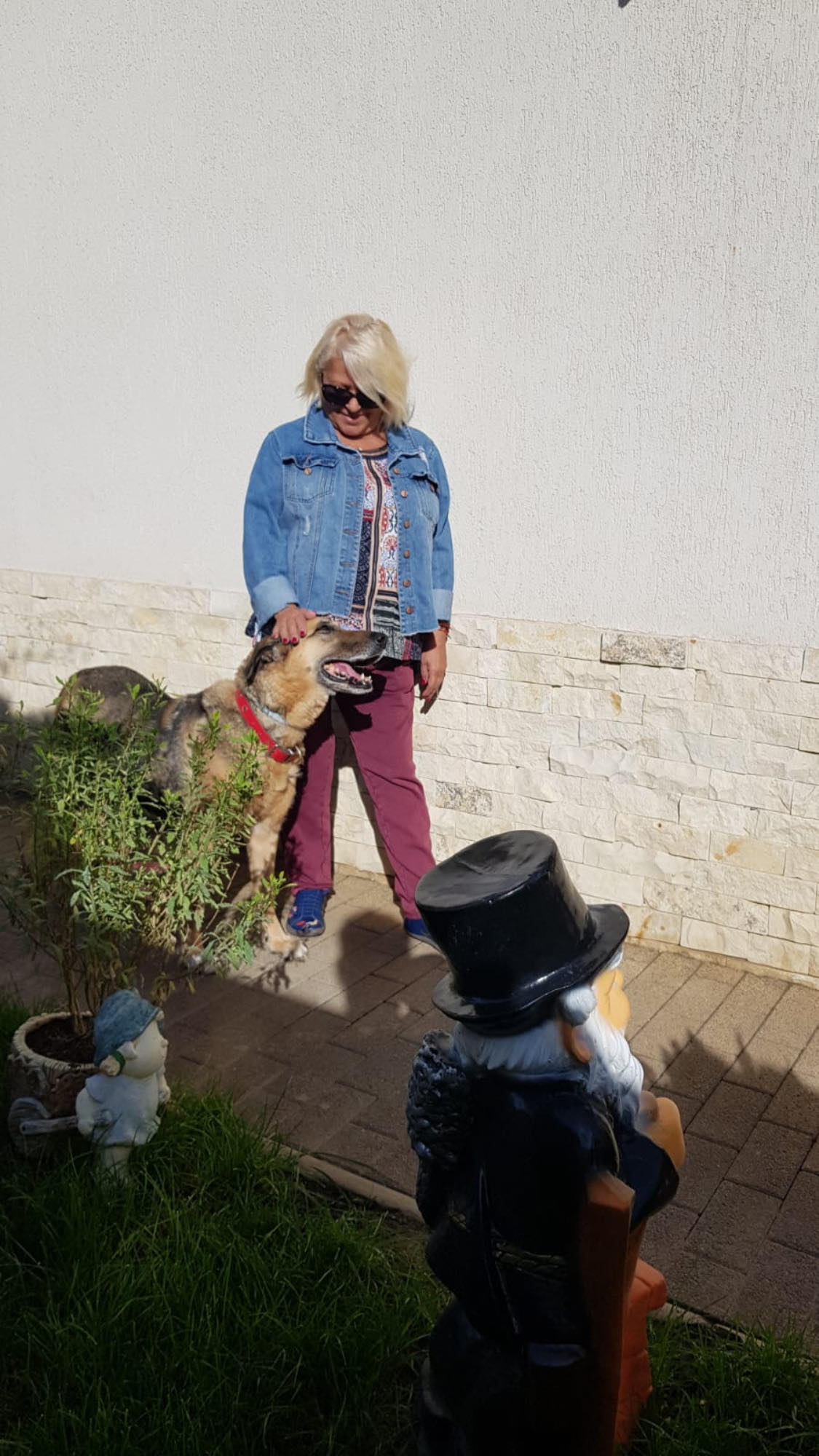 Mirabela Dauer a slăbit 14 kilograme fără să țină dietă. Ce face artista în fiecare dimineață. „Mi-am făcut așa un mod de viață”