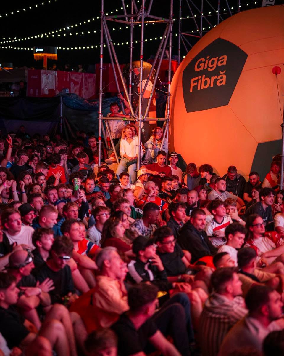 Dincolo de viteza pură. Am testat 5G Standalone de la Orange în „infernul” de la Beach Please: cum funcționează internetul cu zeci de mii de oameni conectați simultan
