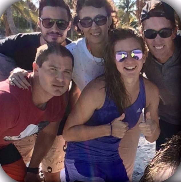 Campioana se mai și distrează! Simona Halep, relaxare pe o plajă din Florida / GALERIE FOTO
