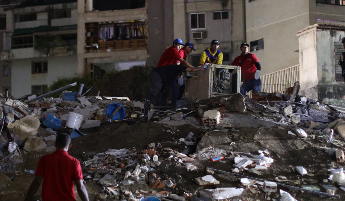 „Suntem aici!” Strigăte disperate de ajutor după cutremurele devastatoare de 7,2 și 7,5 grade din Venezuela: primele imagini cu dezastrul