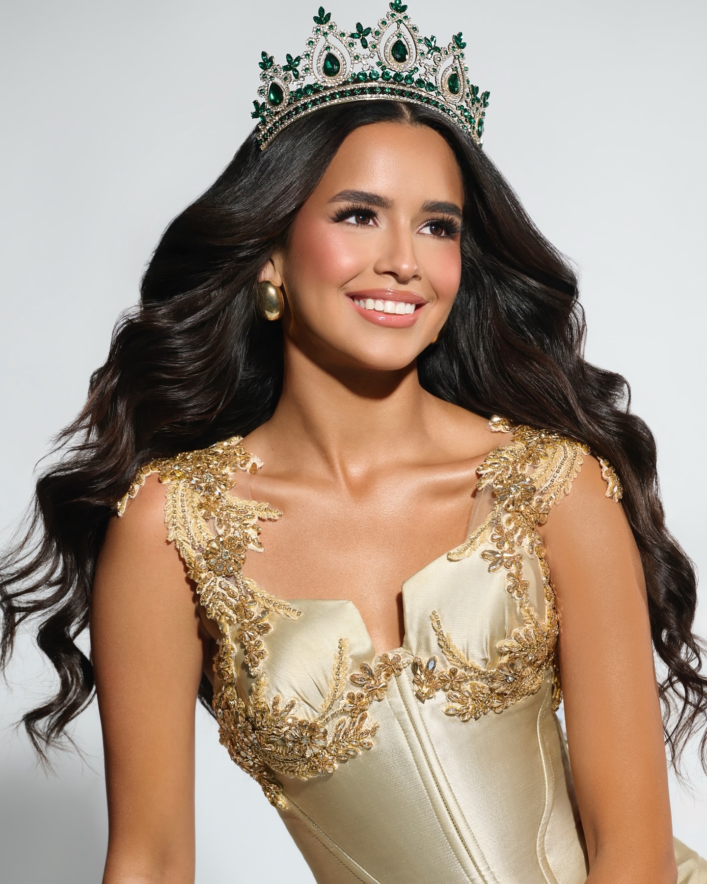 Miss Grand Orlando 2025 și iubitul ei au fost găsiți morți după cutremurele din Venezuela. Cei doi au sfârșit îmbrățișați sub dărâmături