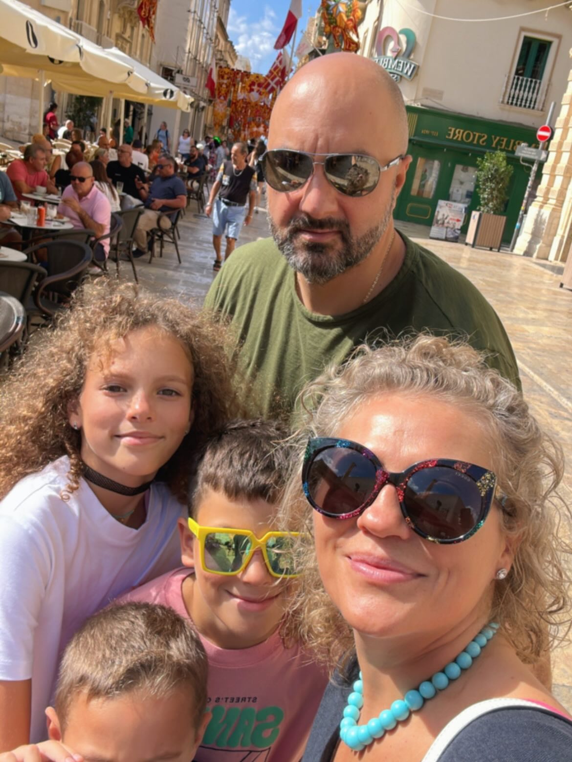 Cum gestionează Mirela Vaida și soțul ei tensiunile din familie: „Ajută la dinamica relației”