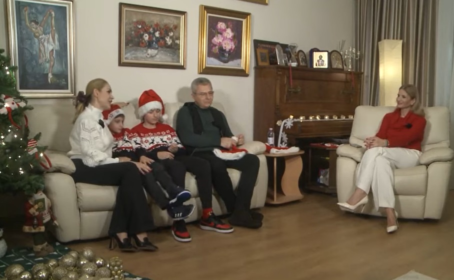 Imagini din casa în care locuiește Gabriela Firea. Unde și-a amenajat locul de rugăciune