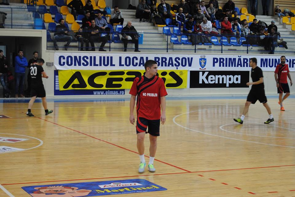 Turneul vedetelor de la Brașov: Răzvan Marin nu e deranjat de comparația cu Xavi, Nicoliță revine în Liga I, Cernat - la Astra!
