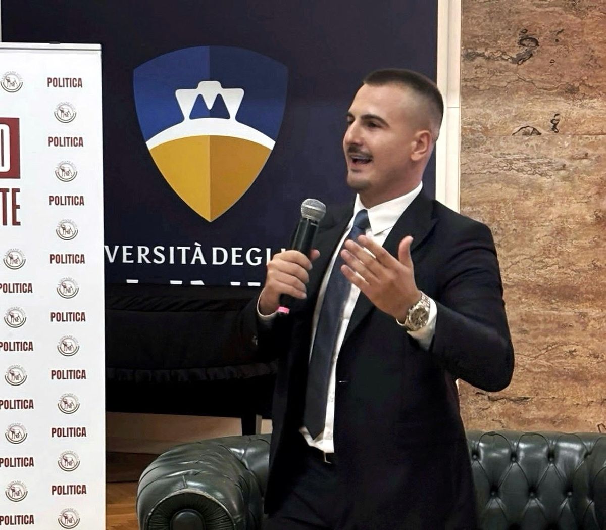 Românul Claudiu Stănășel, printre cei mai influenți tineri din Italia. El este vicepreședintele Consiliului Local din Prato